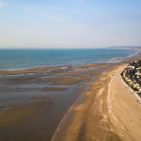 Apartman Les Normandieres-15 By Interhome Cabourg